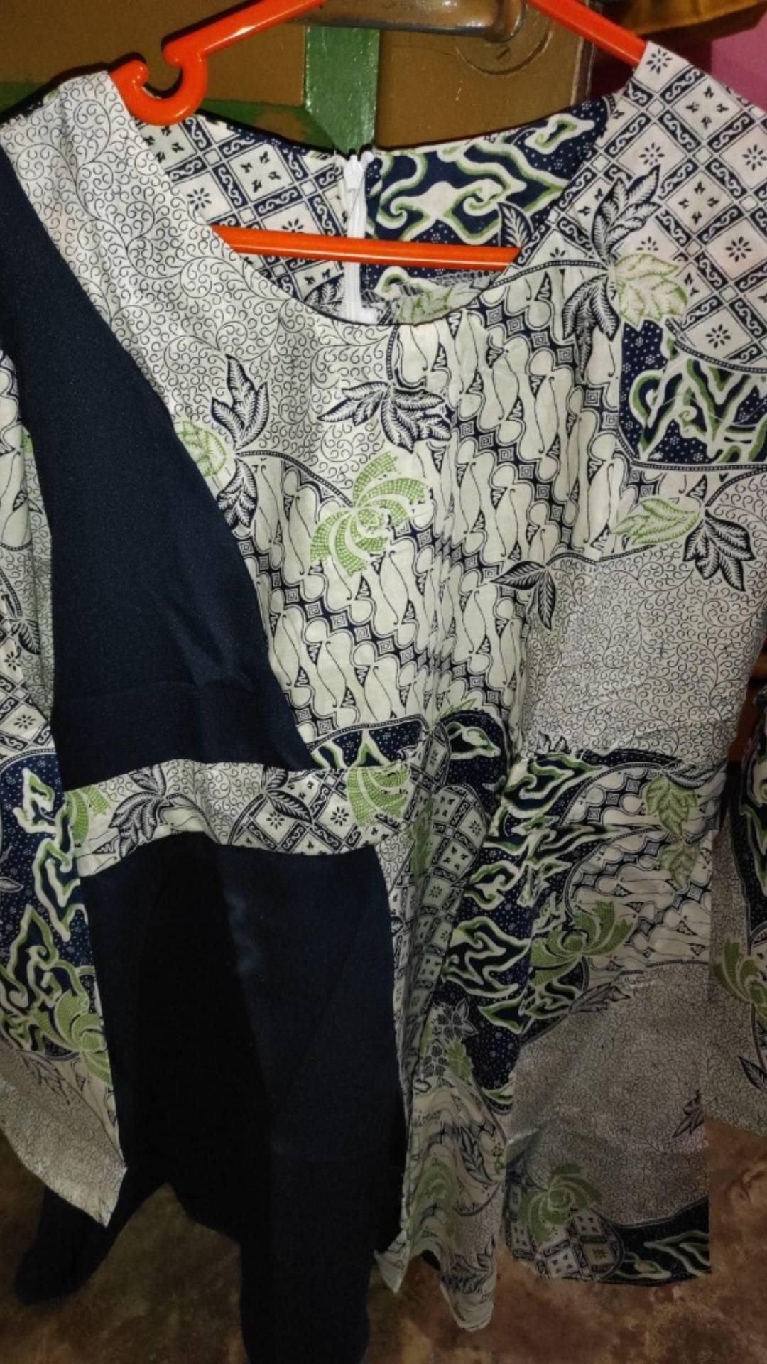 Atasan Batik Dolby Dolbi Dobby Doby Tenun Sutra Tulis Halus Katun Atbm Baron ,sarombit Atasan