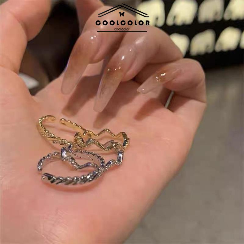 COD❤️2 PCS/SET Cahaya Mewah Wanita High-end Super Indah Bergaris Gelombang Cincin Pembukaan Temperamen Fashion Ring Jewelry Perhiasan Aksesoris Hadiah Ulang Tahun