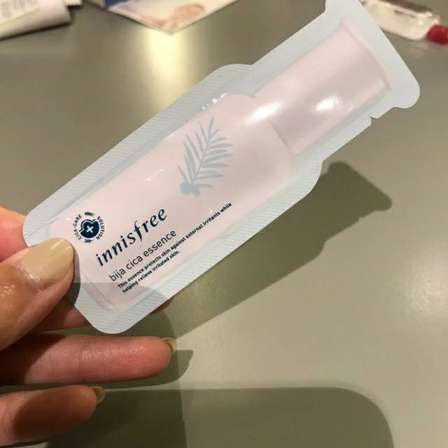 Innisfree Bija Cica Essence