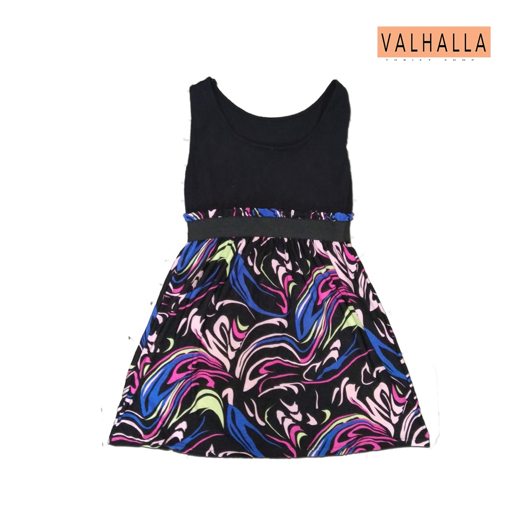 DRESS HITAM KASUAL MOTIF ABSTRAK WANITA SECOND