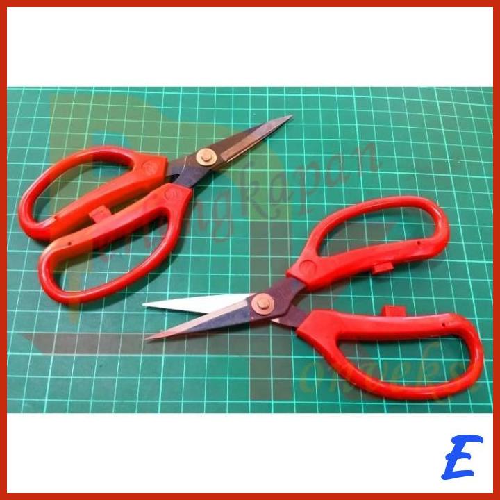 

Gunting Tailor Potong Bahan Kain Craftman Cut 6 Steel ukuran 155mm