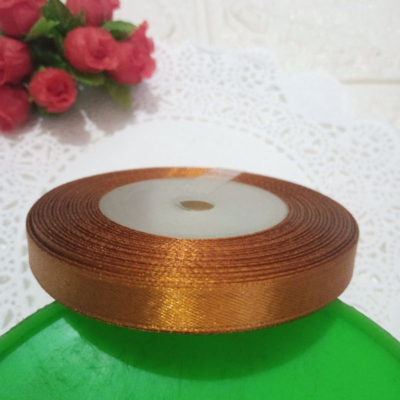 

1roll Pita satin 1cm Caramel