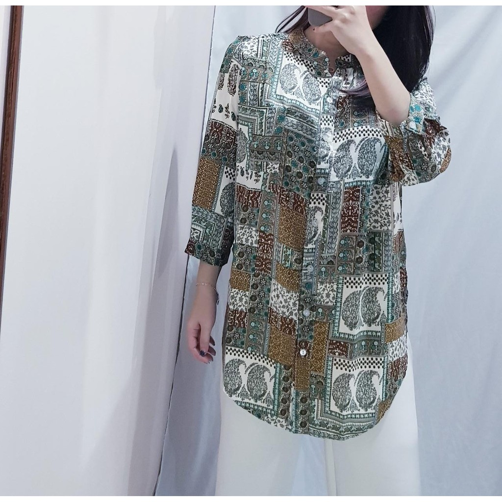 3149 catrine batik blouse