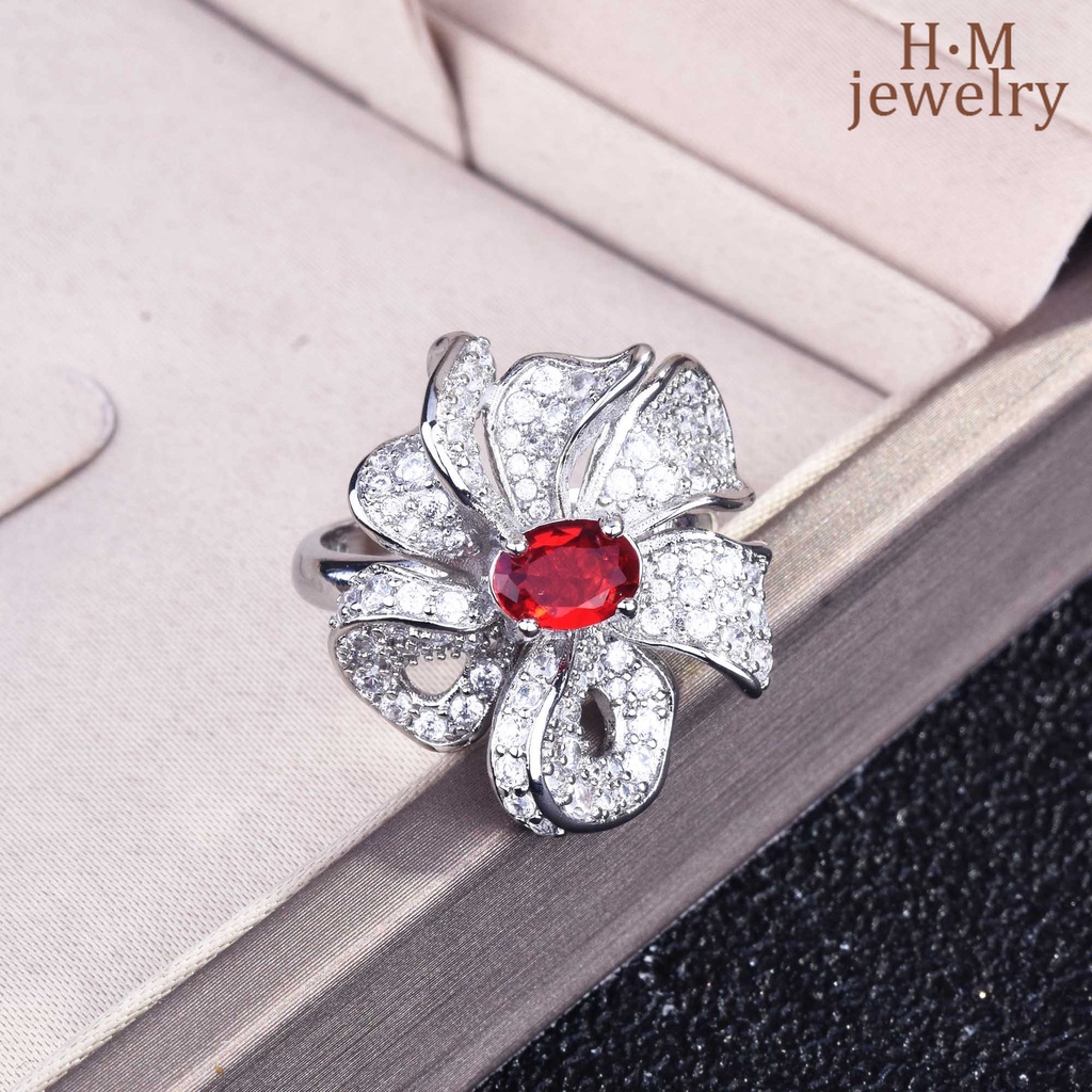 Cincin S925 Silver Ruby Micro-Inlaid Bentuk Kupu-Kupu Aksen Berlian Karbon Tinggi Butterfly