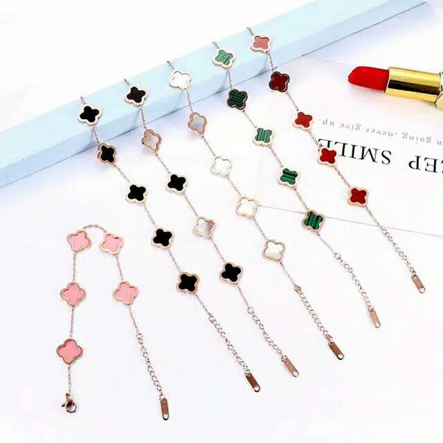 GG Gelang Tangan Aksen Daun Semanggi Titanium#GT-L*VWW