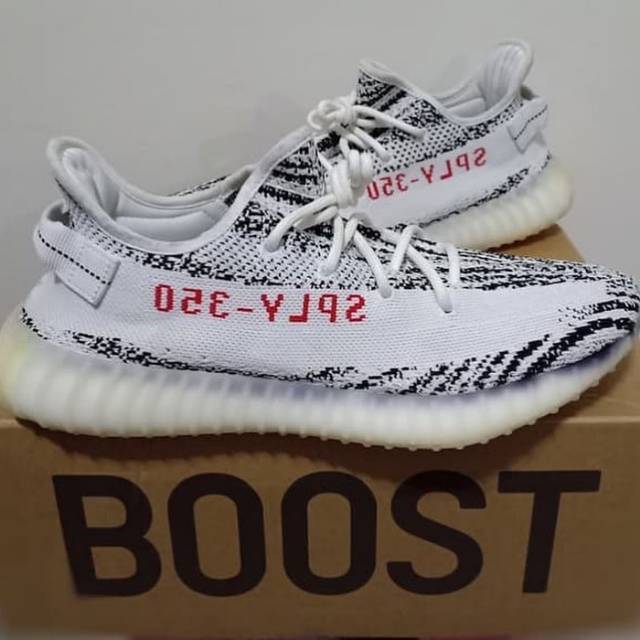 Adidas Yeezy Boost 350 V2 Zebra