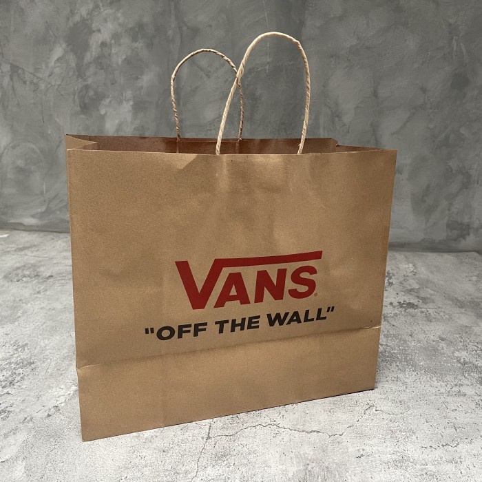 

Paperbag Vans