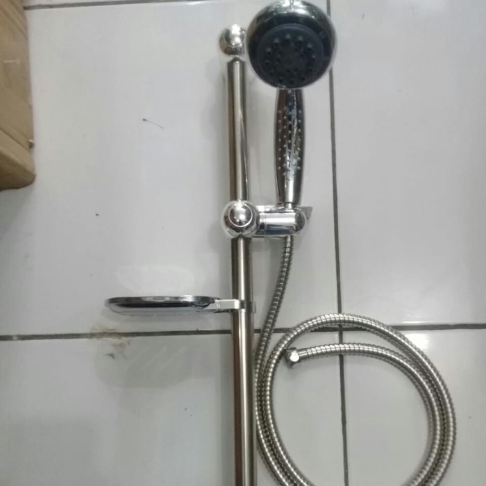 PERTUKANGAN LEDENG SHOWER TIANG / STANDING SHOWER / SHOWER DINDING SET