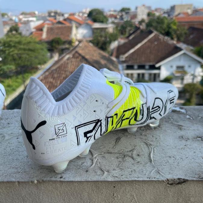 Sepatu Bola Puma Future Z 1.1 White Yellow S7968