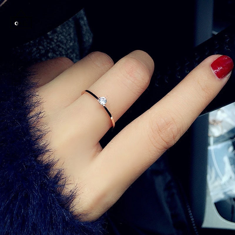 COD❤Cincin Wanita Berlian Korea, Aksesoris Perhiasan Cincin Baja Titanium Empat Cabang A one