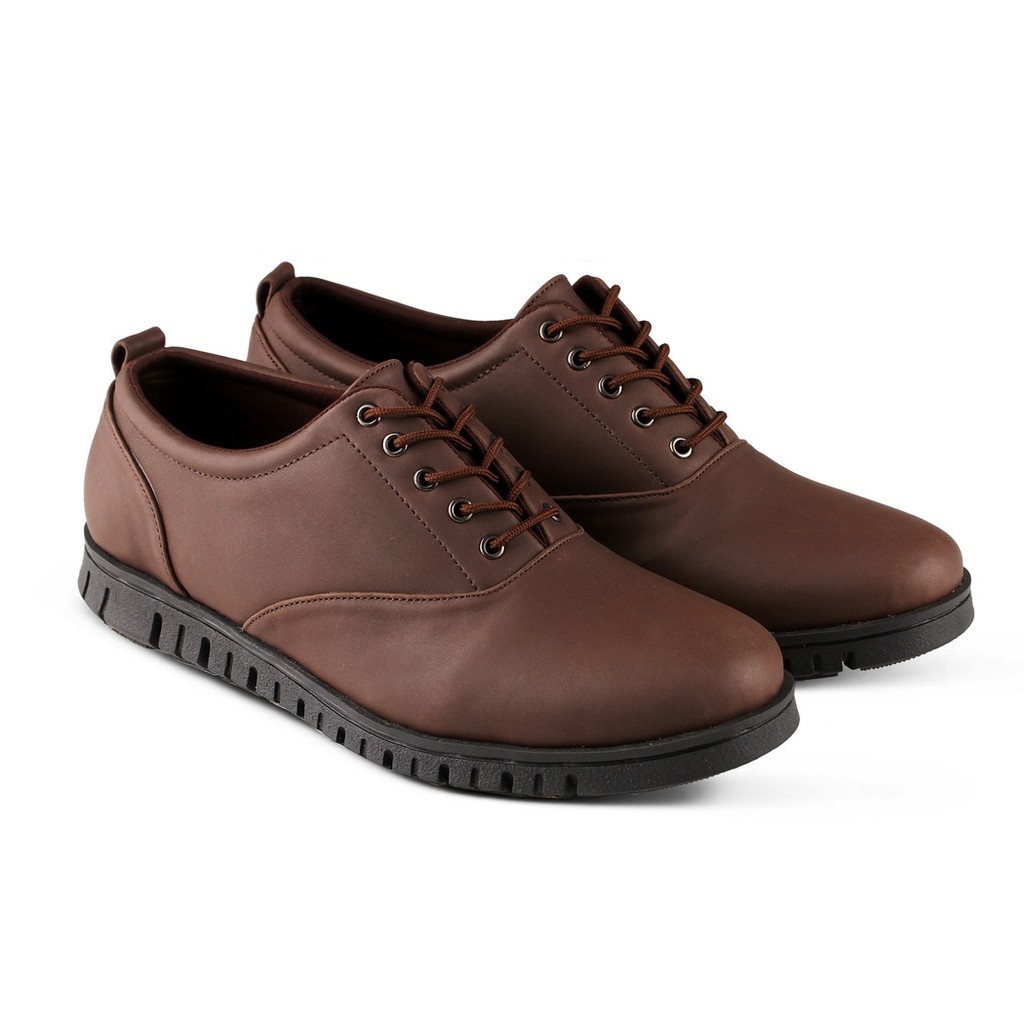 Monday Footwaer Kaidou Brown | Sepatu Pria