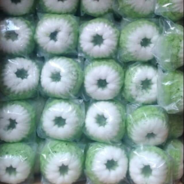 

Kue putu ayu