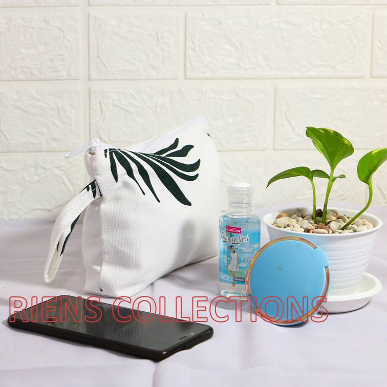 RIENS COLLECTIONS. DOMPET KANVAS POUCH KANVAS MOTIF DAUN KELAPA. TEMPAT PENSIL KANVAS