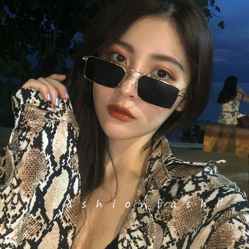 (YUZHU) COD Kacamata Hitam Korea Fashion Wanita/Pria Kacamata Hitam Aviator Retro Gaya Cewek Sunglasses