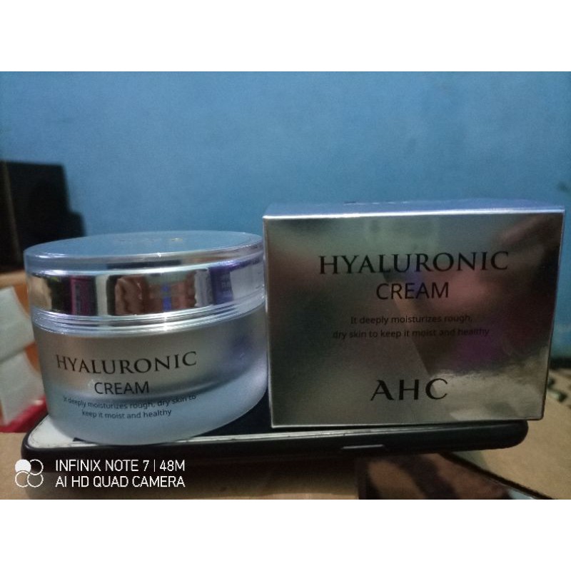 Hyaluronic Cream AHC