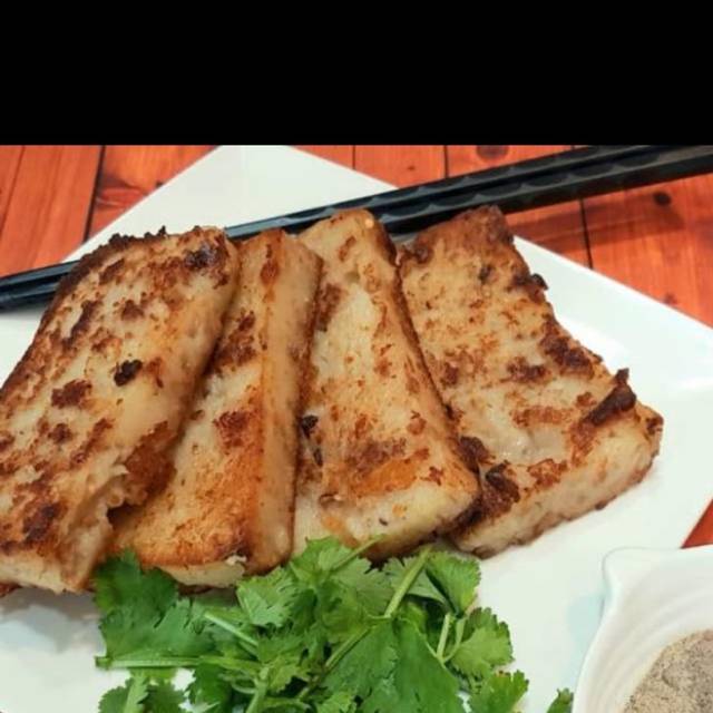 

Chai tao kue / Lo bao kao / carrot cake