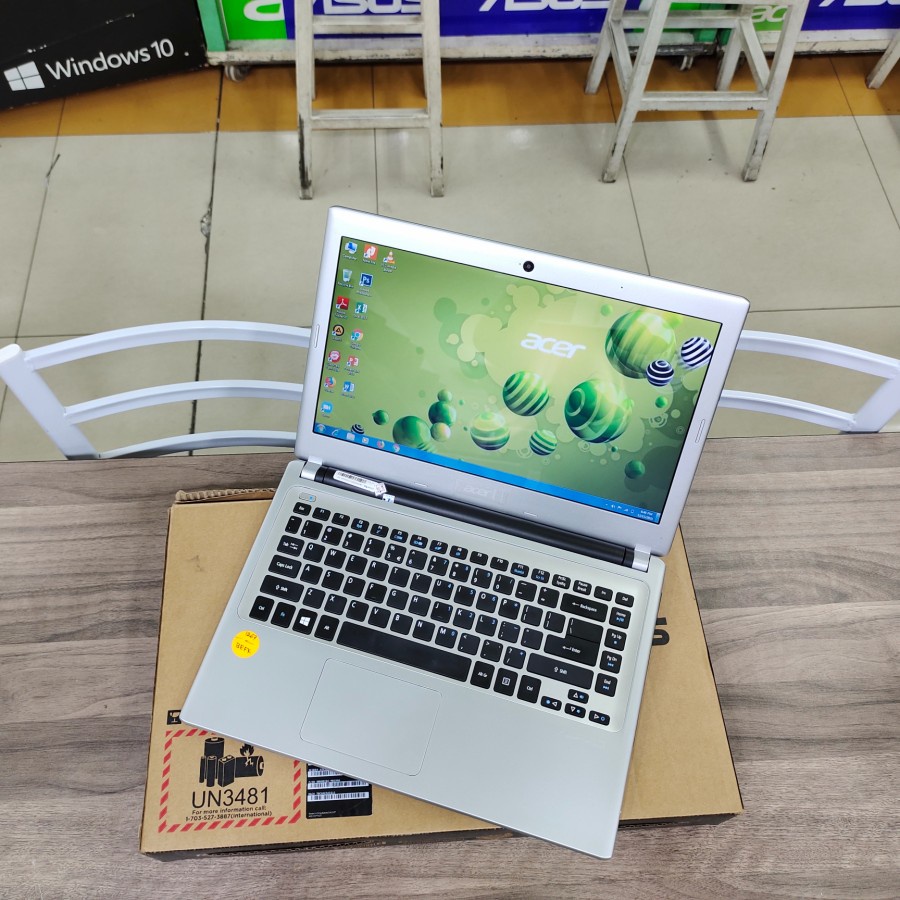 LAPTOP LEPTOP ACER SILVER 14 INC SLIM GENERASI TERBARU ZOOM SIAP PAKAI