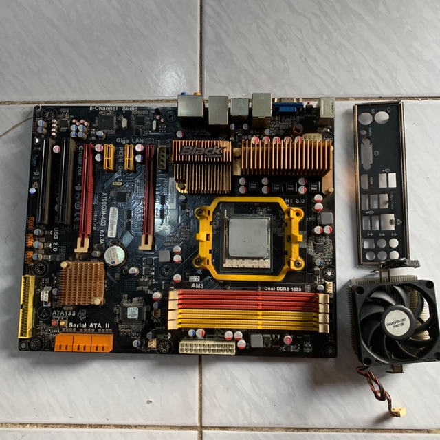 AMD Phenom II X4 965 + Mobo ECS Black Series DDR3 + Fan