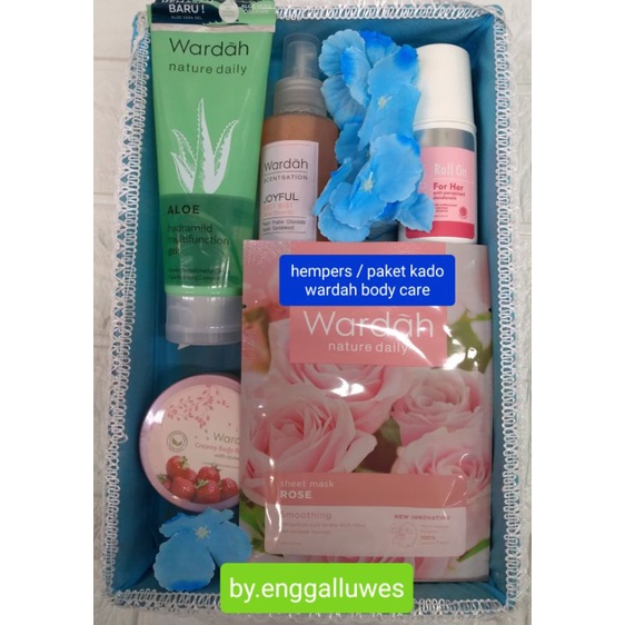PAKET HAMPERS//PAKET KADO WARDAH BODY CARE