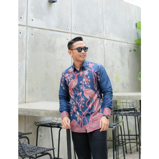 Sawonggaling Baju Kemeja Batik Slimfit Lengan Panjang  Baju Batik Masakini Kemeja Batik Pria Dewasa Lengan Panjang