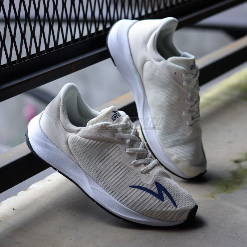 Specs Sepatu Running Rushfree - Marshmallow/Delft/White
