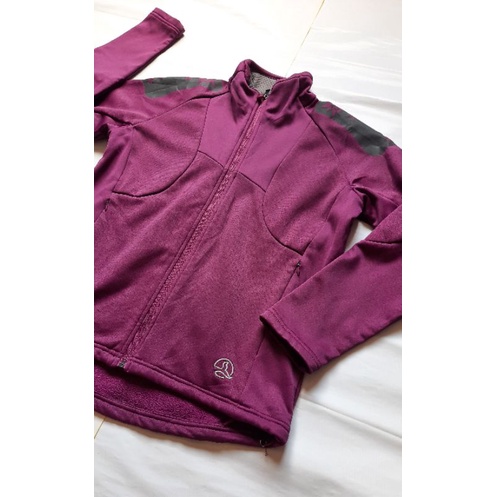 jaket gunung outdoor softshell ternua