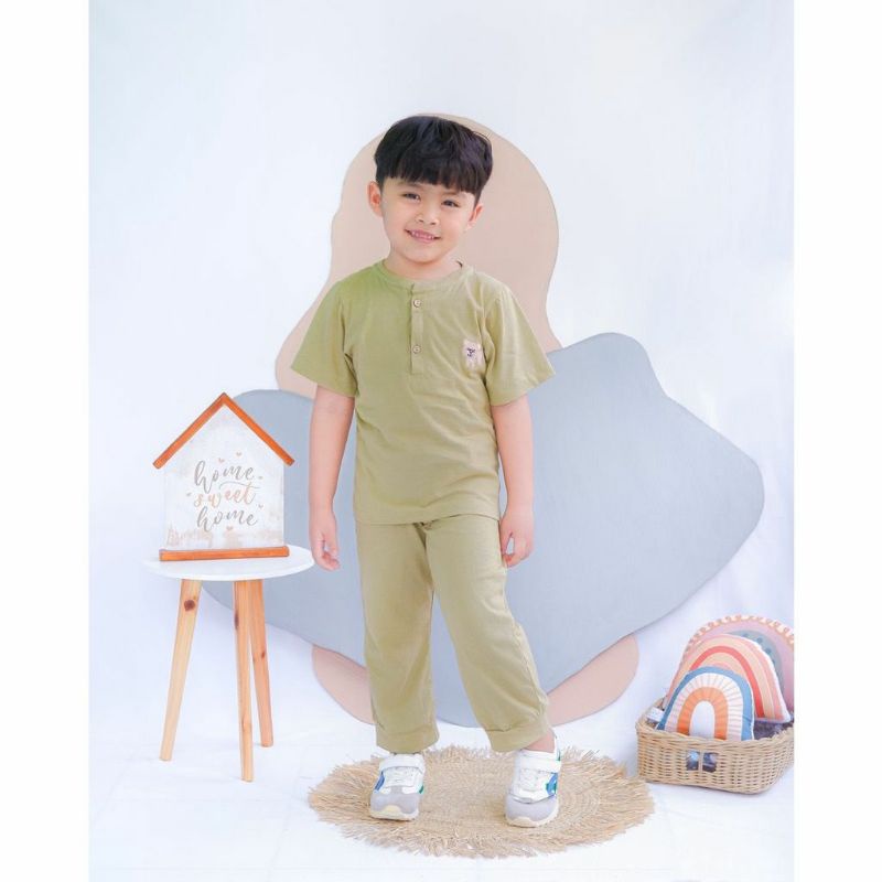 Setelan Anak Unisex BombaBahan kaos cotton combad 30s