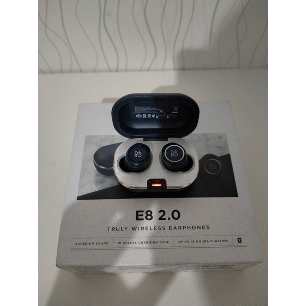 Preloved B&O Beoplay E8 2.0
