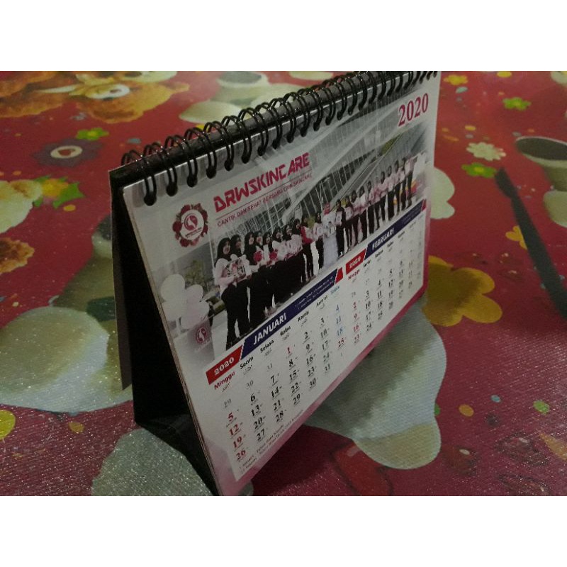 

Kalender drw skincare / kalender meja