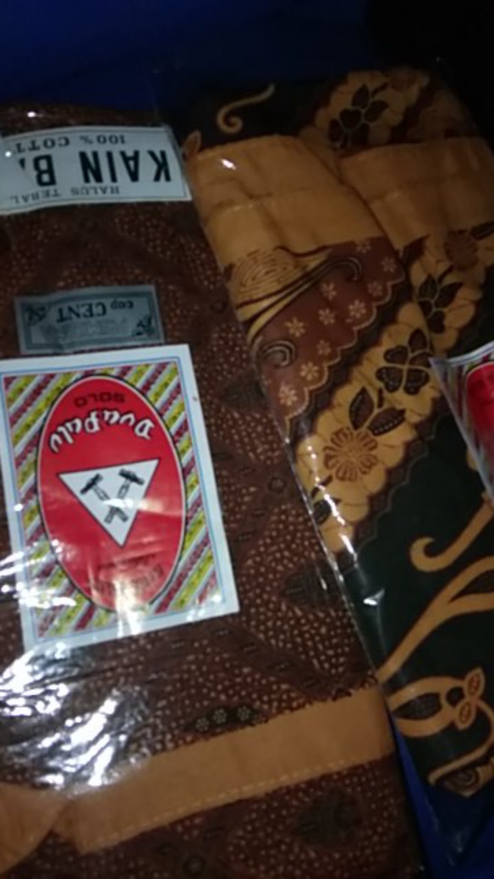 Kain Batik / Kain Panjang Dua Palu Solo Cap Cent 1.9 X 1 Meter