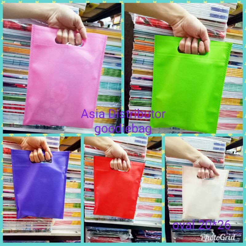 

tas goodie bag oval 20x26 - tas souvenir - tas mini -