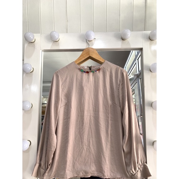 Blus Matterial Satin