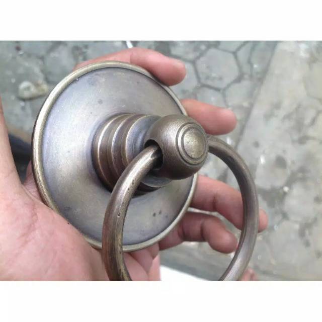 Handle Pintu / Tarikan Pintu Rumah Gebyok Kuningan Antik 092