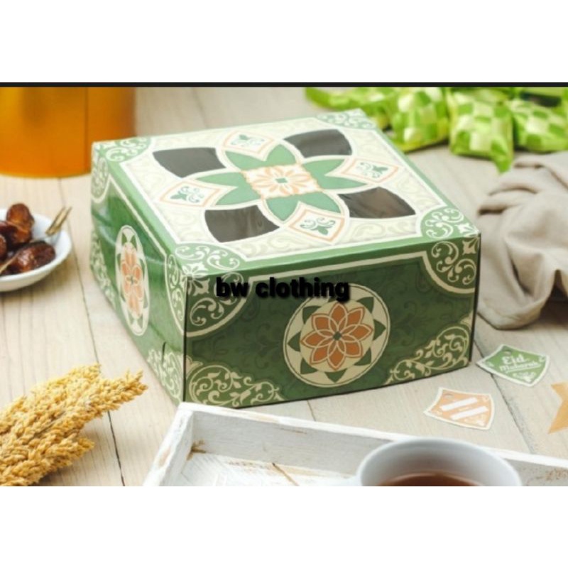 

Dus Lebaran - Box Lebaran - Packaging Lebaran Idul Fitri 2 jar 1000 ml