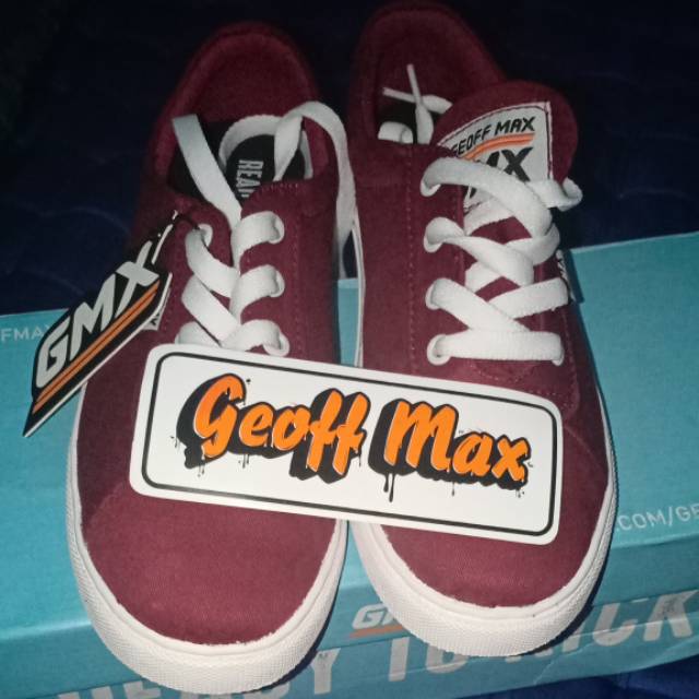 Sepatu wanita Geoffmax