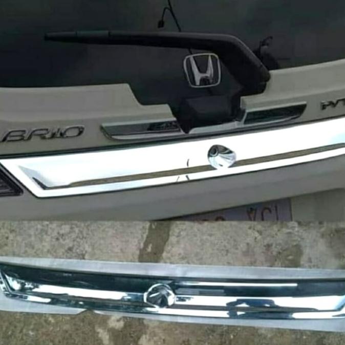 Trunklid Brio List Pintu Bagasi Belakang Honda Brio Chrome ORIGINAL .