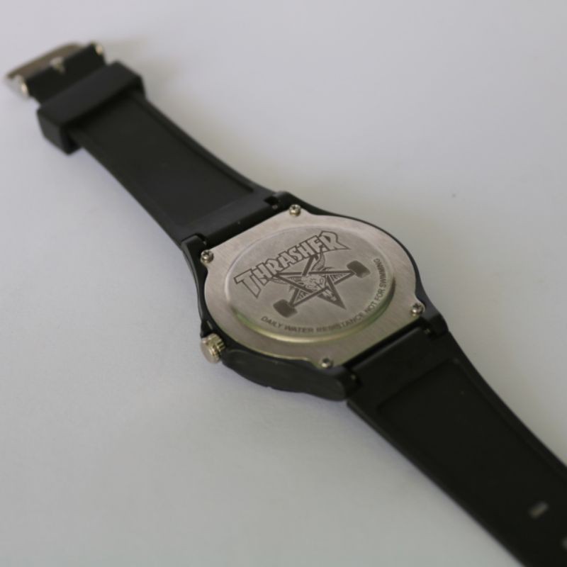 Watch jam analog thrasher logo