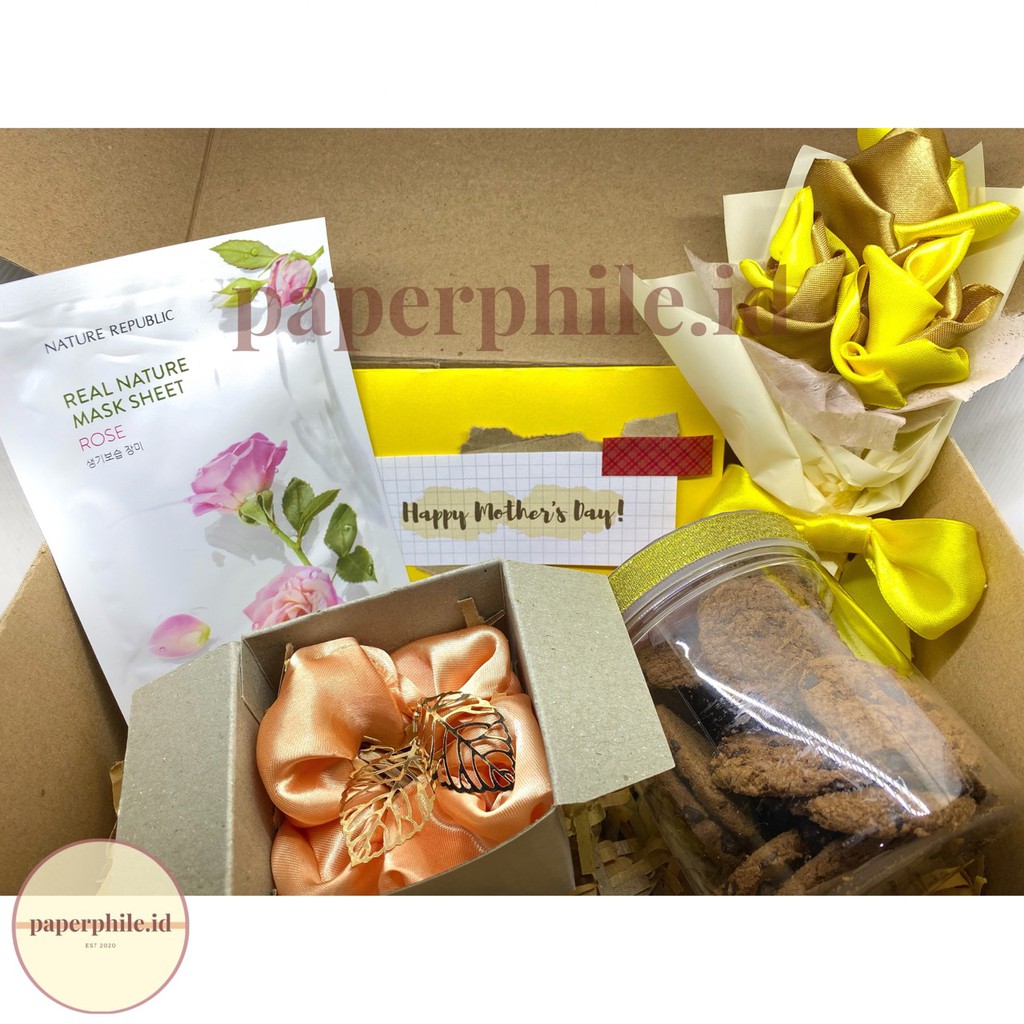 

Gift Box Hari Ibu / Hampers Hari Ibu