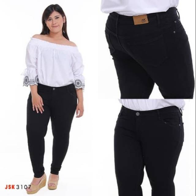 Celana jeans skinny wanita warna hitam ukuran jumbo