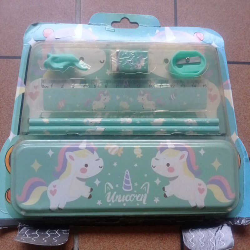 

obral tempat pensil set