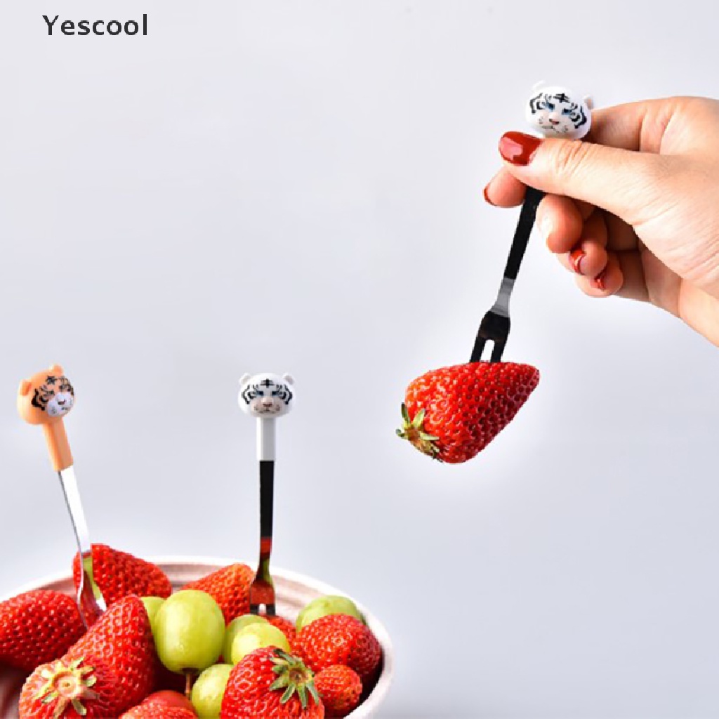 Yescool 6Pcs / Set Garpu Buah / Dessert Bahan Stainless Steel Desain Kartun Lucu Dengan Holder