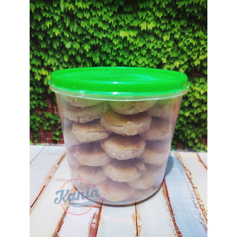 

Kue Kacang