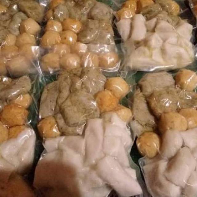 

Pempek premium belida Palembang Asli paket 25 pcs