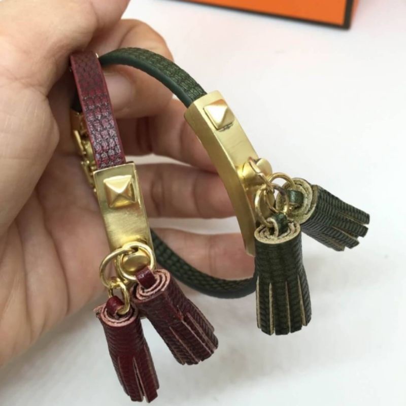 Gelang kulit branded band Premium Quality Anti karat Gelang tangan kulit import /gelang Tangan Wanita branded Band bahan kulit G01991