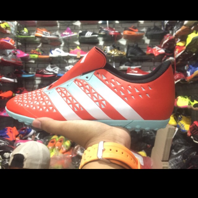 Sepatu futsal adidas grade original (Paket komplet decker kaoskaki tas)