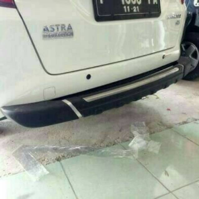 PENGAMAN BUMPER BEMPER BAMPER BELAKANG TOYOT CALYA / DAIHATSU SIGRA