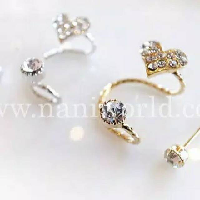 Anting 1 set jepit dan tusuk bentuk love