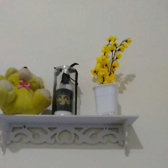 Bunga Sakura Kuning Artificial Plus Pot