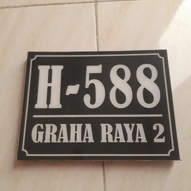 Nomor Rumah Acrilik