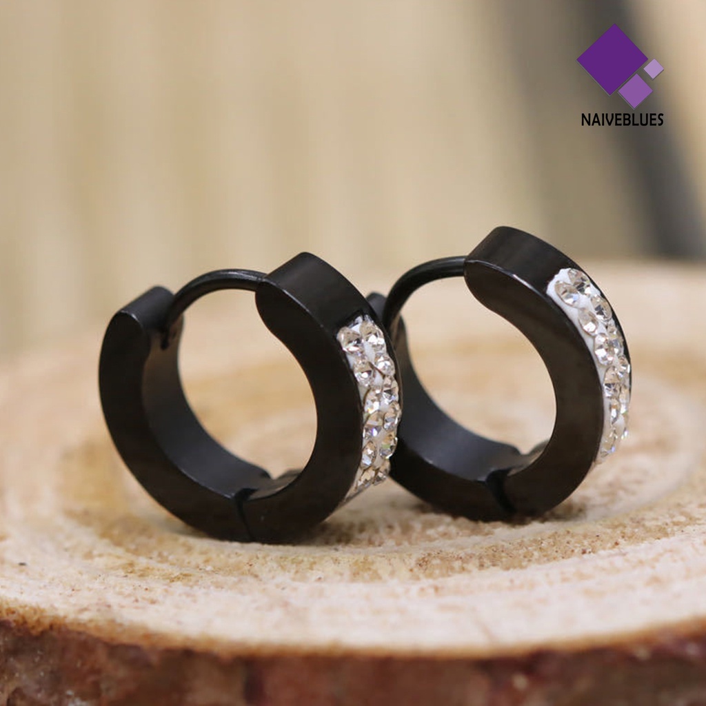 1 Pasang Anting Stud Bentuk Lingkaran Kecil Bahan Titanium Steel Gaya Punk Untuk Pesta